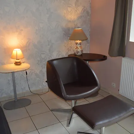 Le Moulin Au Fil De L'eau בית הארחה Verseilles-le-Bas