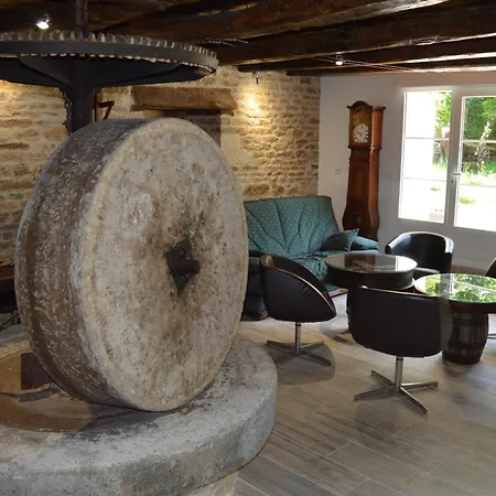 Le Moulin Au Fil De L'eau - 5 Moulin Busselin 52250 Orcevaux